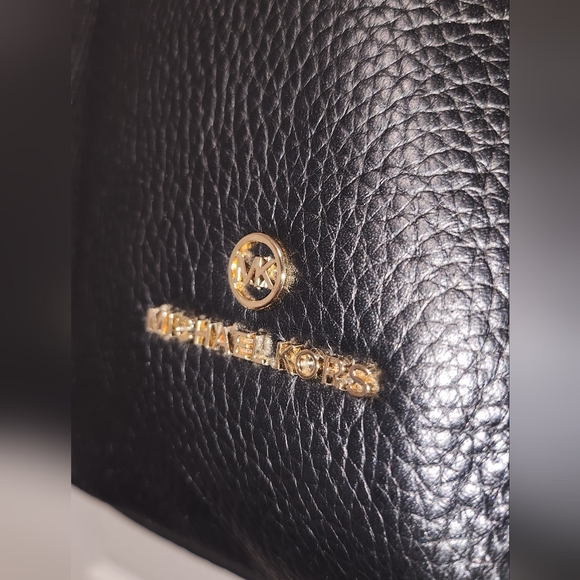 Michael Kors Shoulder Bag - Picture 13 of 13